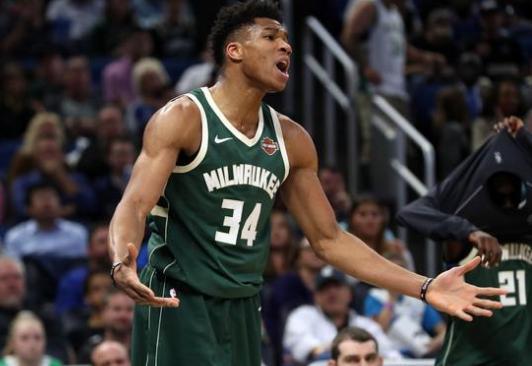 让他始终保 让他始终保