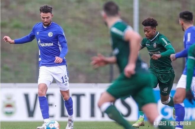 江苏队在压 江苏队在压