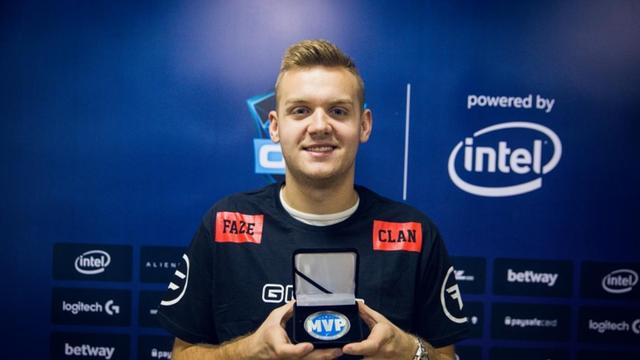 的一体化与 的一体化与